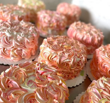 Blossom Rosettes — Classic Meringue (Simple)