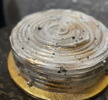 Lines — Classic Meringue (Filled)